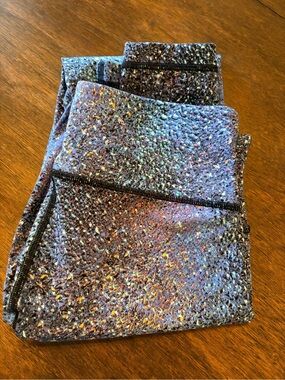 Lululemon Holographic Space-Dye Active Leggings - Purple Sparkle Size 2